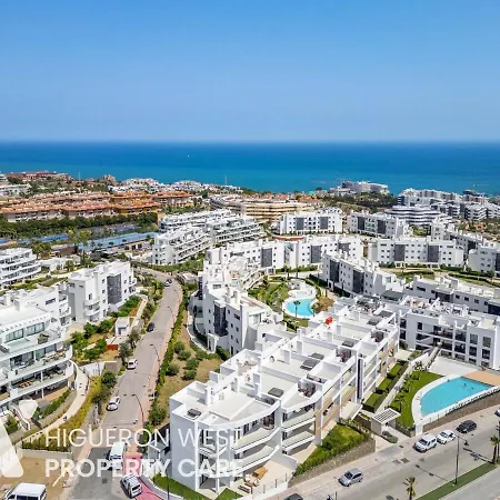 Private Garden - Pool Access And Terrace Near Carvajal Beach,