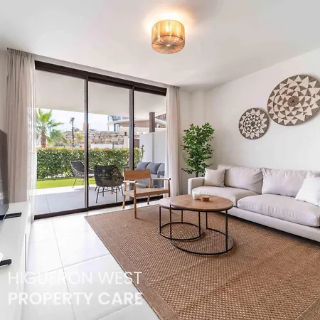Private Garden - Pool Access And Terrace Near Carvajal Beach, *