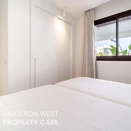 Private Garden - Pool Access And Terrace Near Carvajal Beach, 아파트