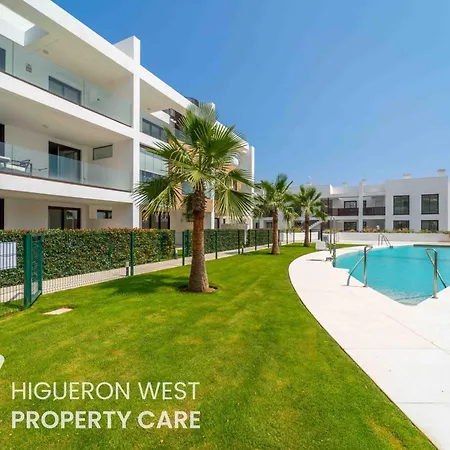Private Garden - Pool Access And Terrace Near Carvajal Beach, 아파트 *
